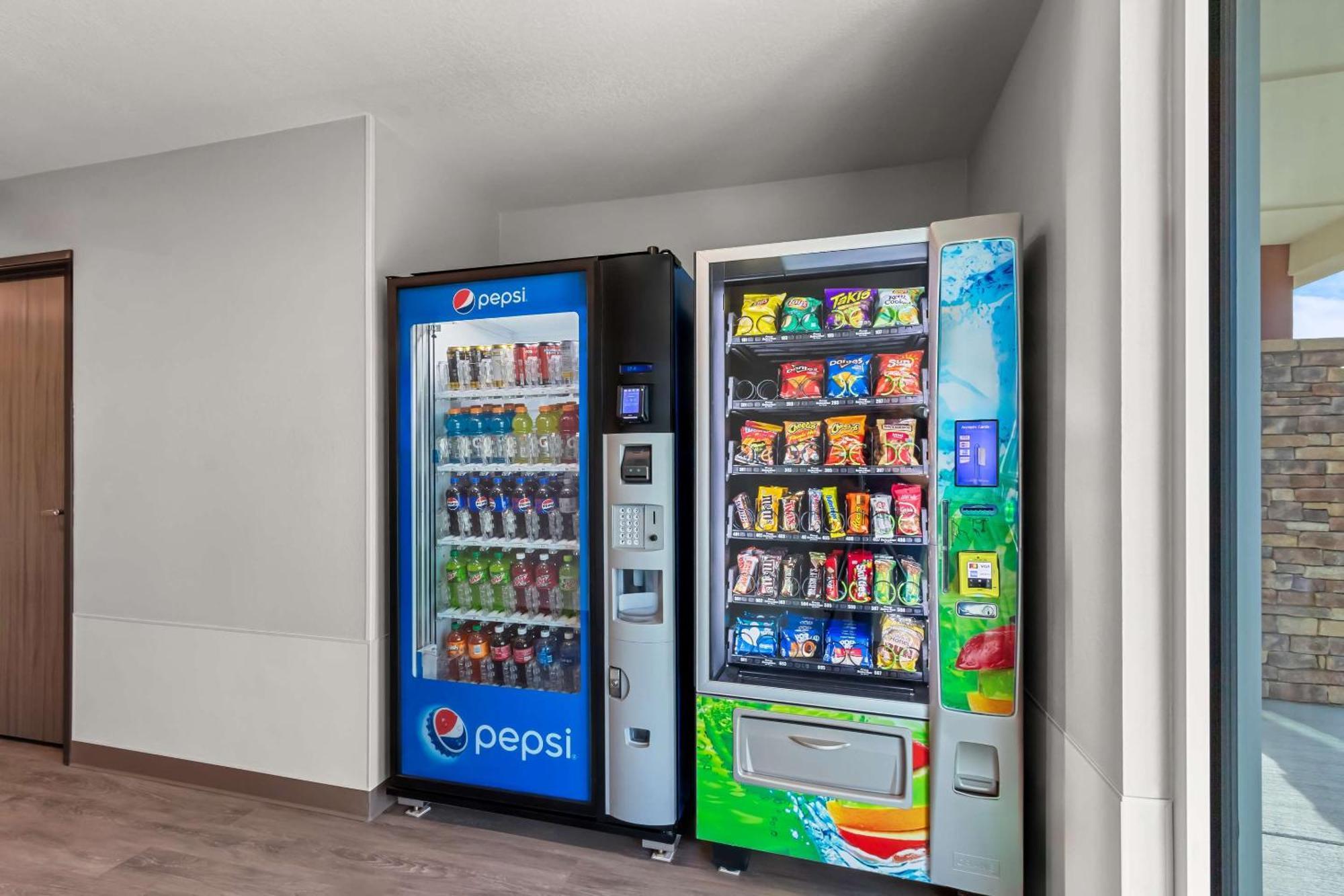 Woodspring Suites Gilbert - Mesa Gateway Airport Queen Creek Екстериор снимка